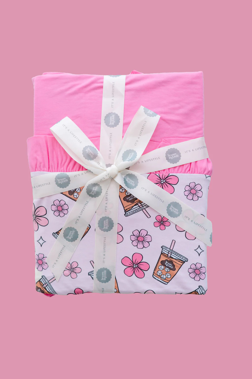 EXCLUSIVE A CUP OF DREAMS RUFFLE DREAM BLANKET | Dream Big Little Co.