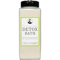 Uncle Harry’s Natural Products Powerful Detox Bath with Bentonite Clay Sea Salt and Seaweed, Draw Ou | Amazon (US)
