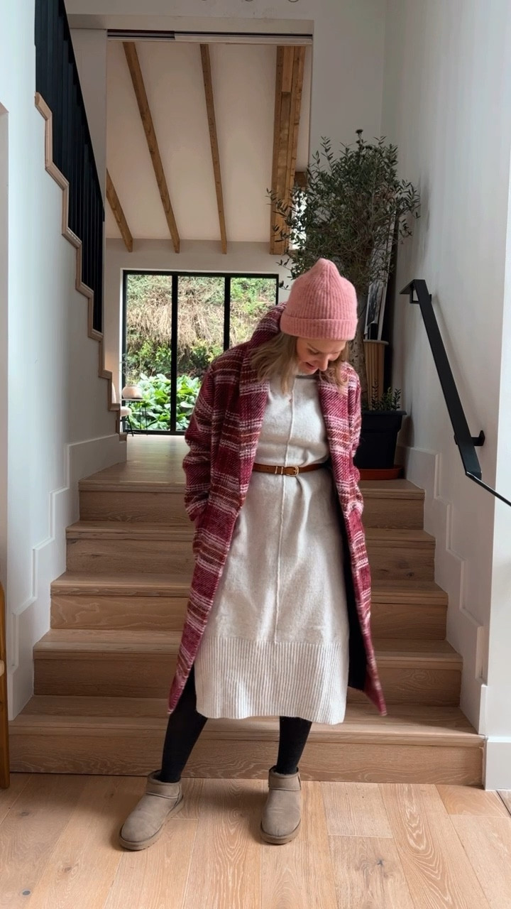 I’m in love with this checked coat & knitted dress combo 🤩

#LTKSeasonal #LTKfindsunder100 #LTKover40