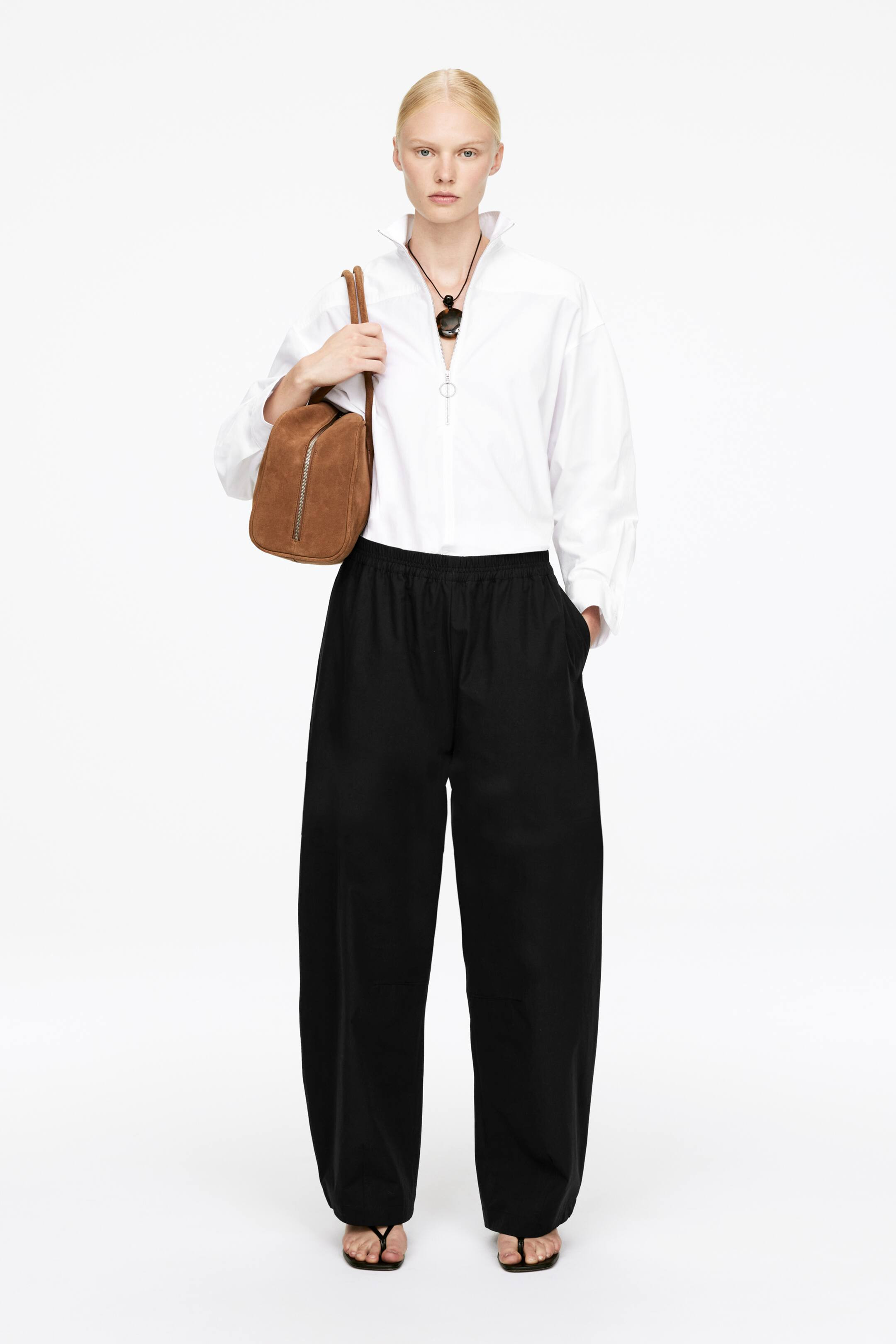 Hose mit Barrel Leg | H&M (DE, AT, CH, NL, FI)