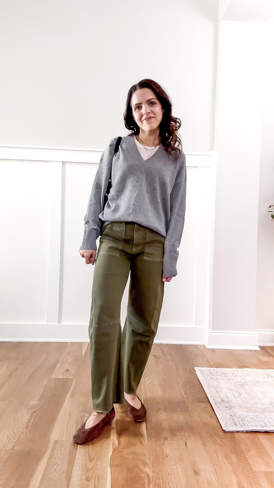 #ootd: oversized v neck sweater + the best olive barrel jeans! 

Sweater: @Quince, XS
Tank: @Target 
Barrel jean: @lejean, 25
Flats: @Reformation, linked similar
Tote: @Madewell

#LTKgrwm #LTKootd