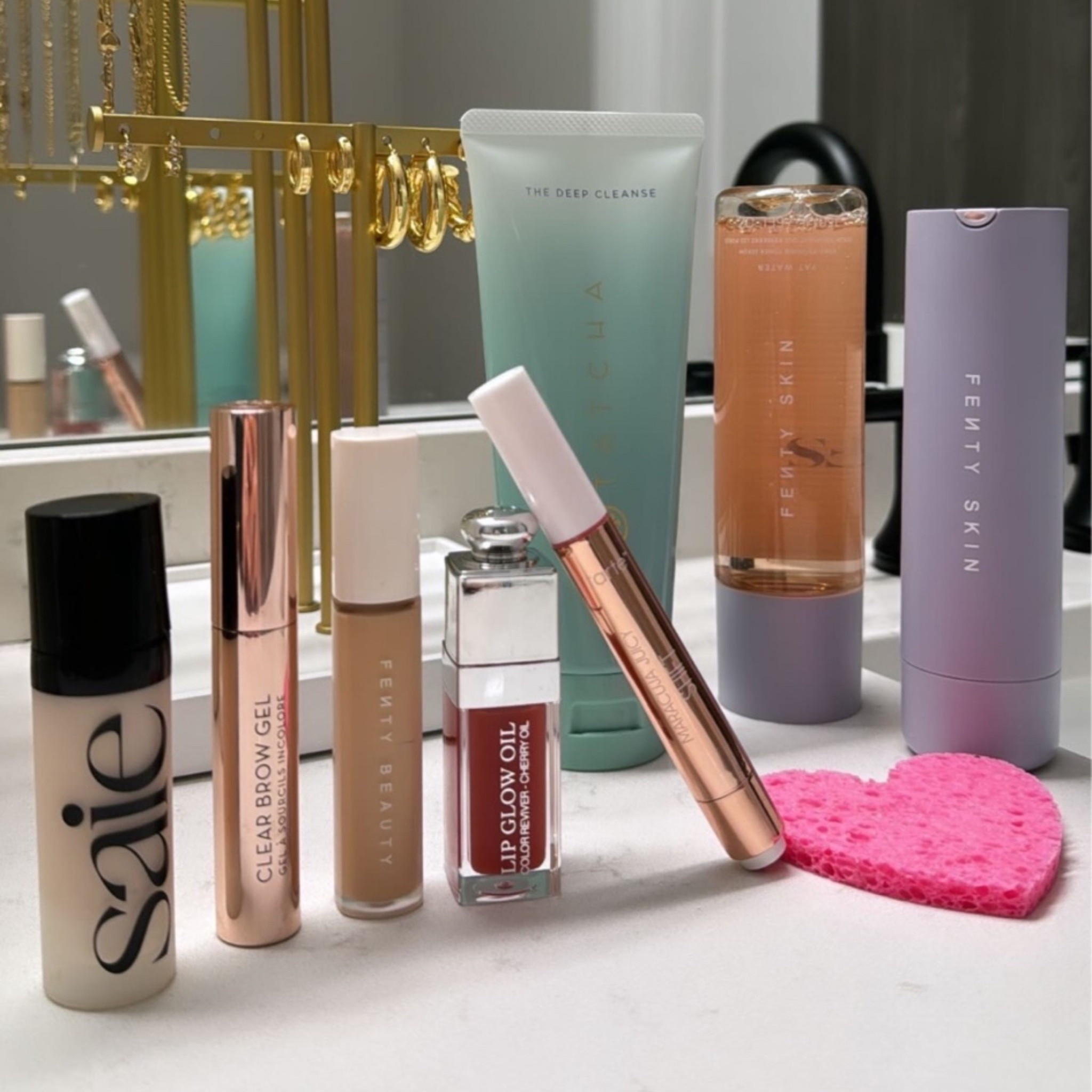 My fav beauty products 💋

#LTKmomlife #LTKBeauty #LTKselfcare