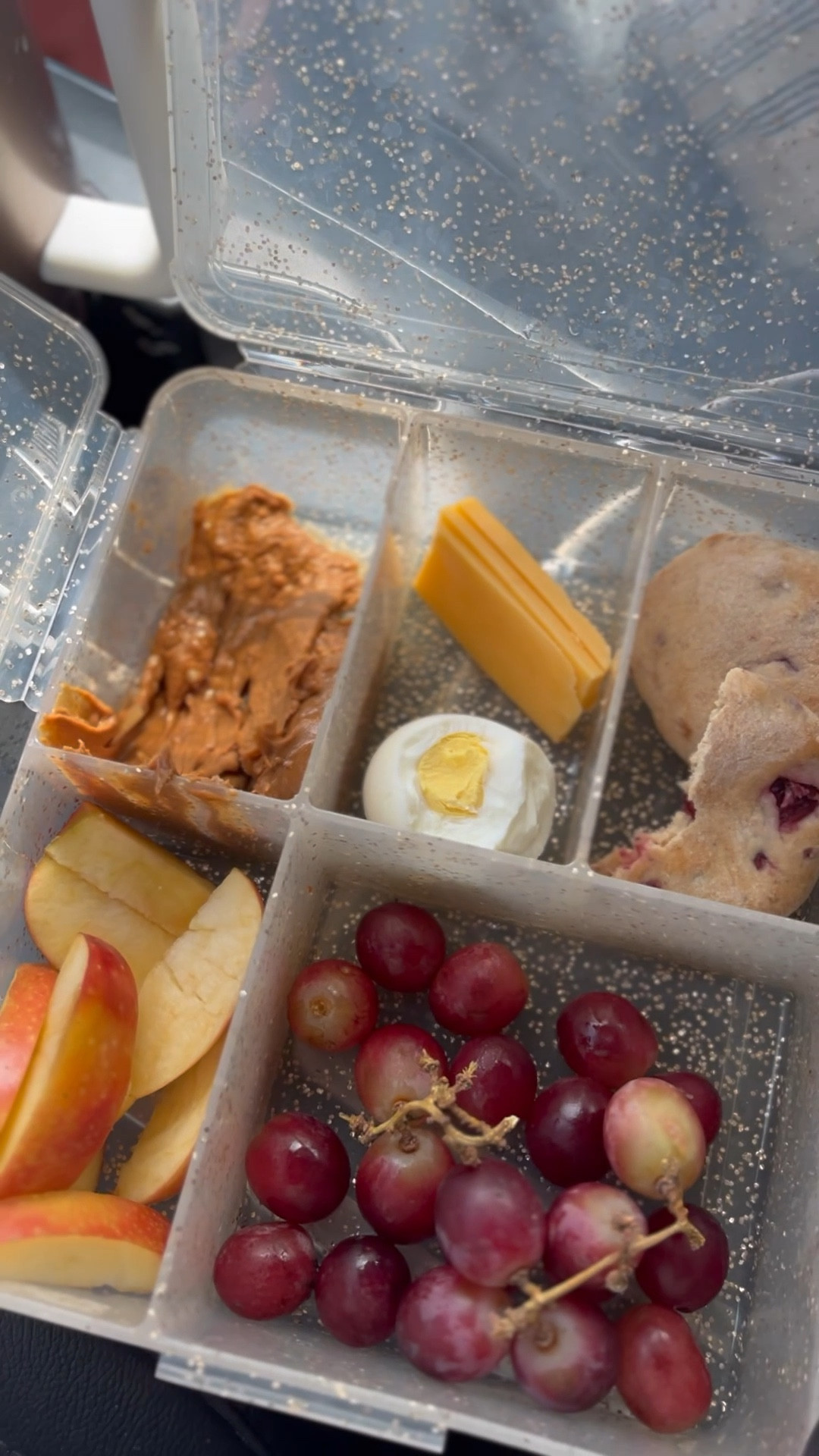 Large glitter bento box✨

#LTKtravel