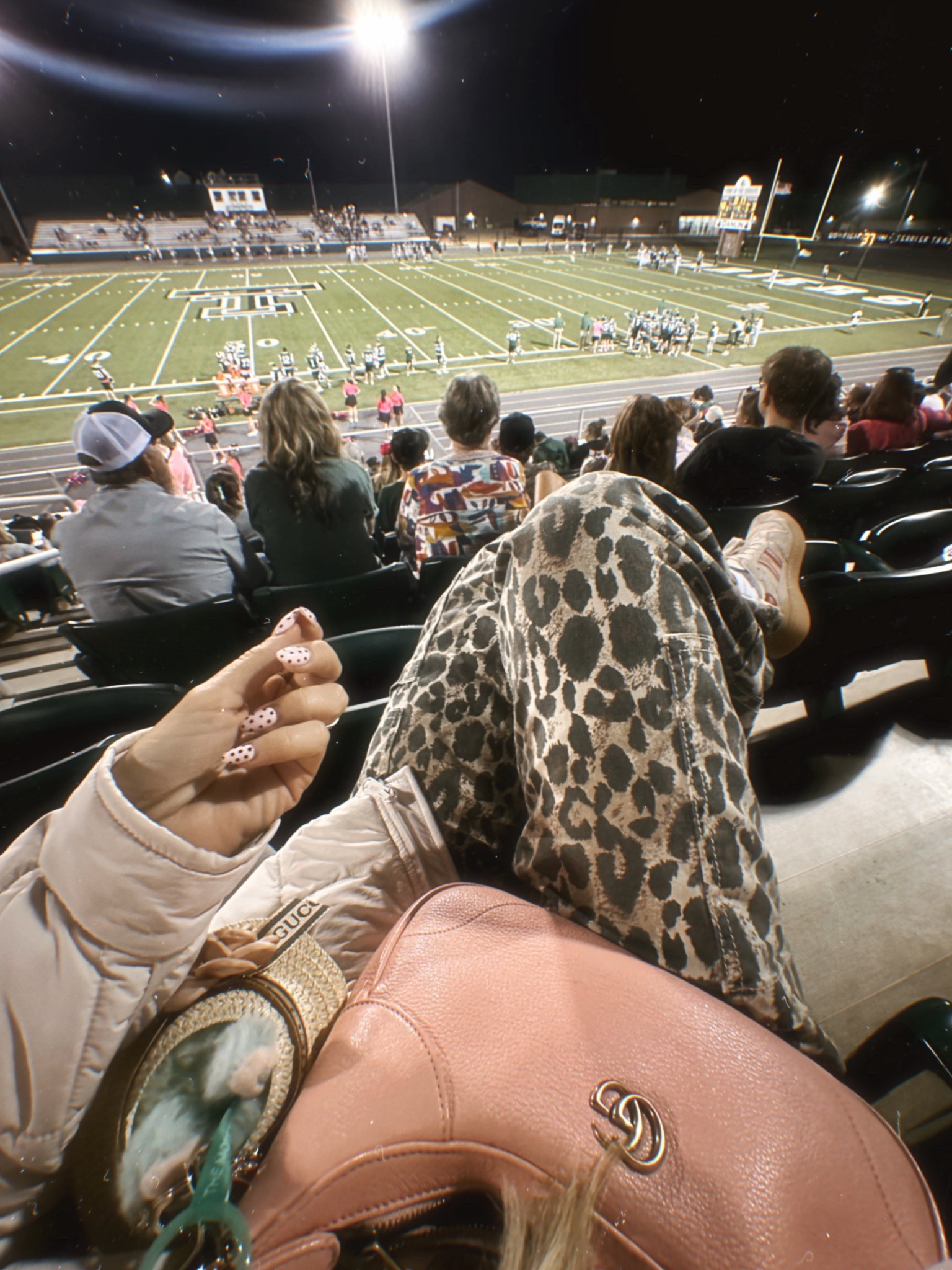 These went viral for a reason 👀 Walmart did it again with these leopard cargos — obsessed with the fit + they’re selling fast! I have these in camo (sold out) and leopard! 🐆🤎 #ltkfashion #walmartoutfit #fallstyle #leopardtrend #streetstylevibes #ltkunder50

#LTKFindsUnder50 #LTKSaleAlert #LTKSeasonal