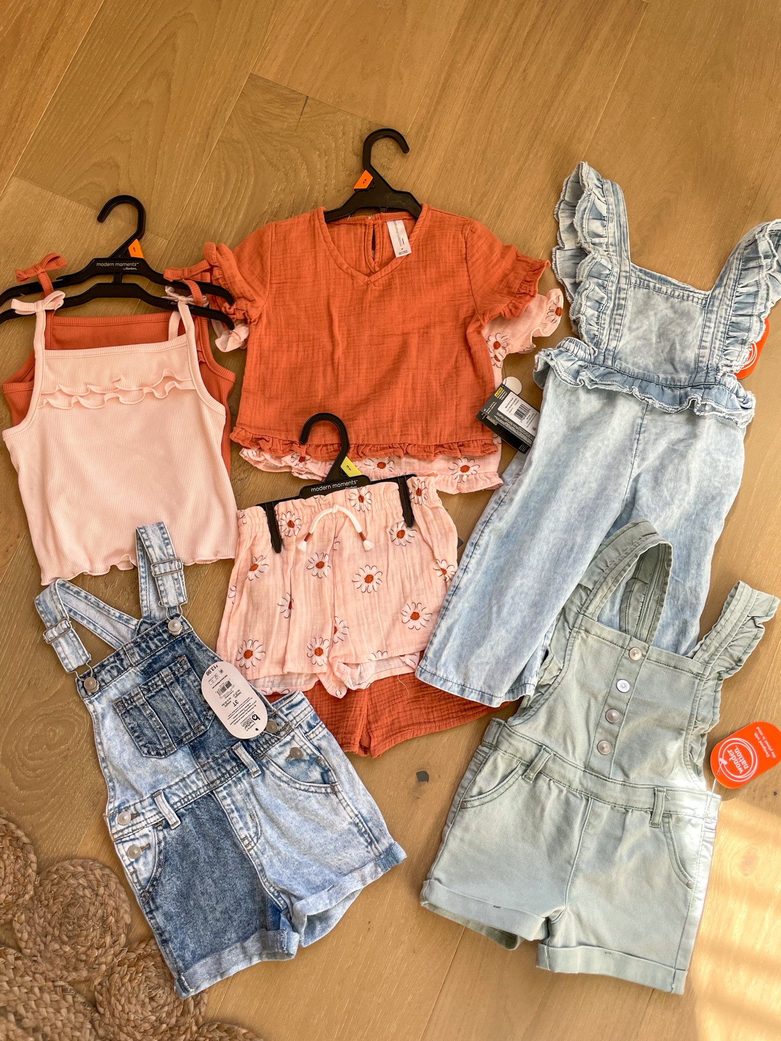 Walmart is seriously killing it! 
I can’t get enough 😍

#walmart #walmartfinds #walmartgirls #walmarttoddlergirls #walmartclothes


#LTKFind #LTKfit #LTKkids