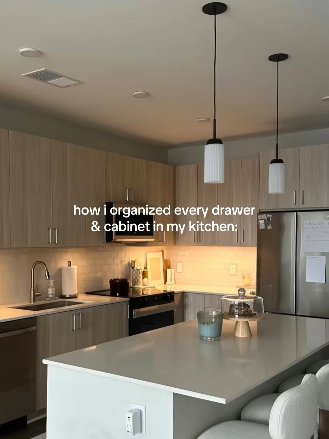 how i organize my kitchen!🫧✨ comment “ORGANIZE” if you want the link to everything i use to organize my kitchen!

#organizedkitchen #organizedhome #organization #aesthetic #organizationhacks

#LTKHome