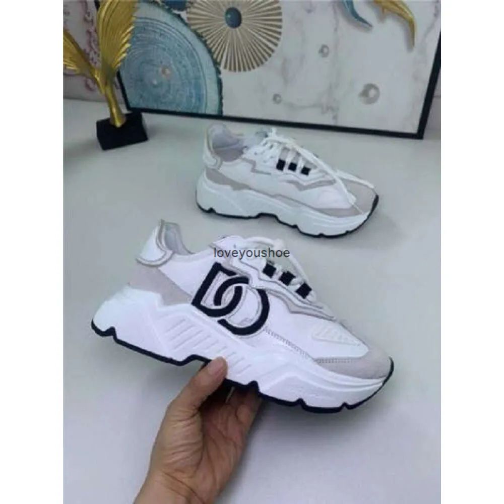 2023 Luxury designer Daymaster Trainers Sneakers Shoes Low Top Flat Sorrento Print white black le... | DHGate