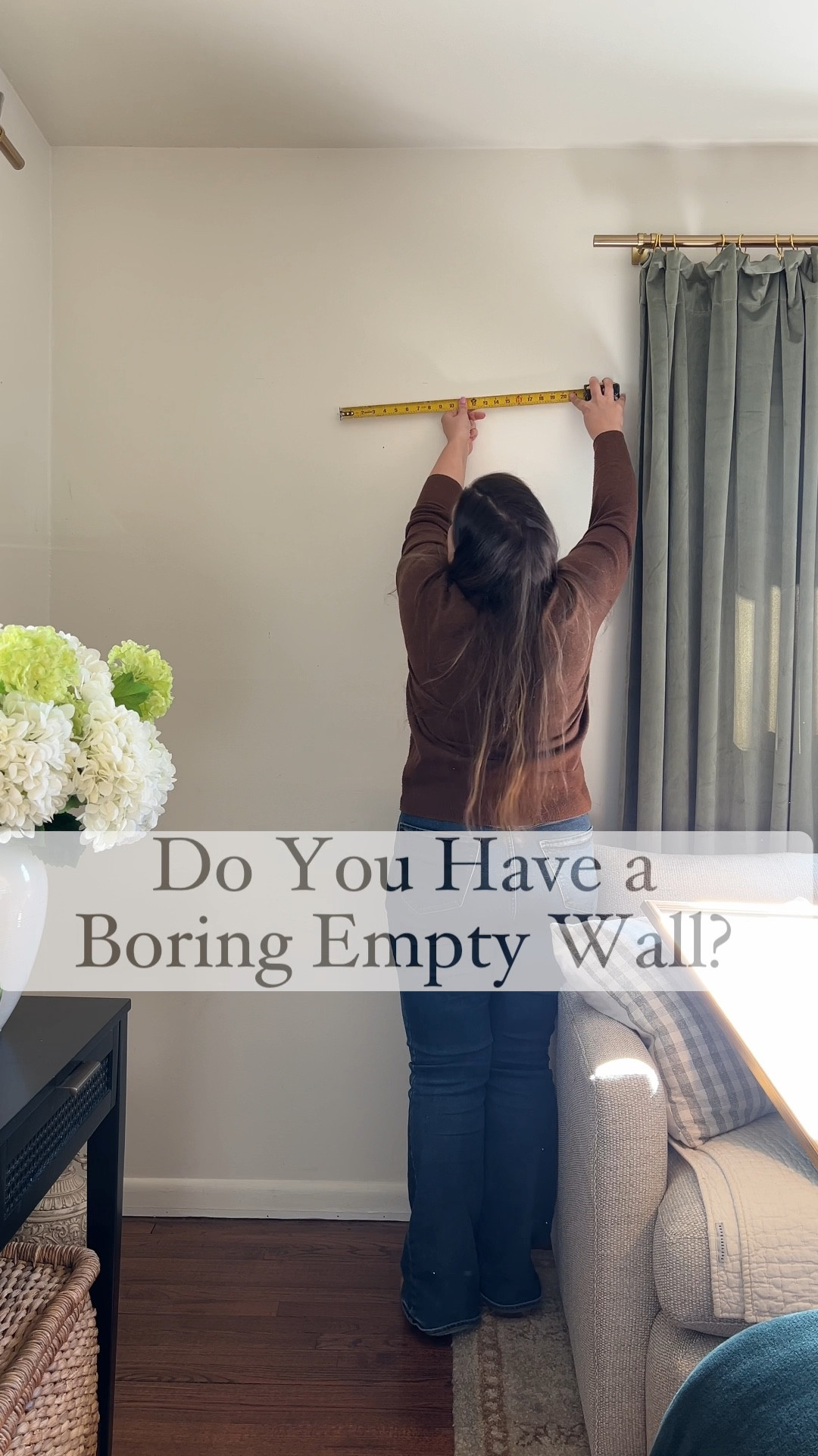 Do you have a boring, blank wall staring back at you? 😶. Let’s fix that with two lux looking gallery frames to create a Vertical Stack. 

These frames are so good they’re available in gold or black and they are affordable compared to others out there! 

I am still perfecting the final touches, I need to add art, 🖼️ but I couldn’t wait to share this sneak with you! 


#LTKfindsunder50 #LTKfindsunder100 #LTKhome