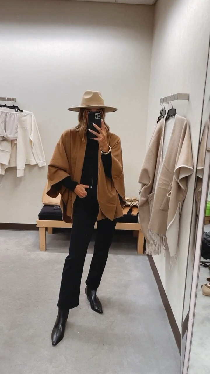 Continued Nordstrom anniversary sale favorites. I'm 5'7 for reference and wearing size small in all items - fit tts.

Cellajaneblog