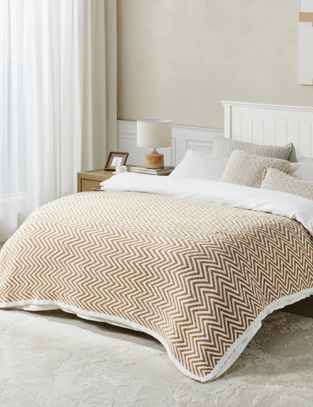 Classic Bestselling Buttery Blankets- Pre order 12-05 | The Styled Collection