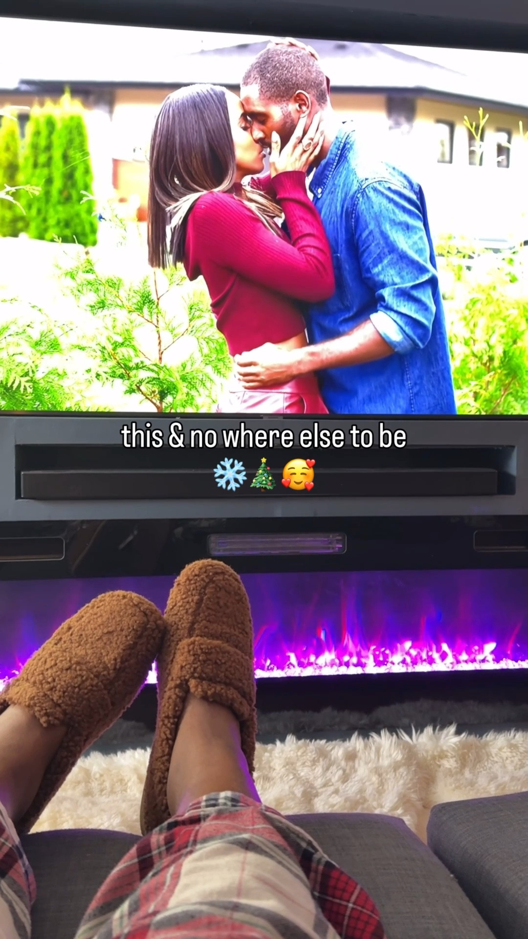 Snuggle slipper with orthodic technology inside 

#LTKHoliday #LTKFindsUnder100 #LTKGiftGuide