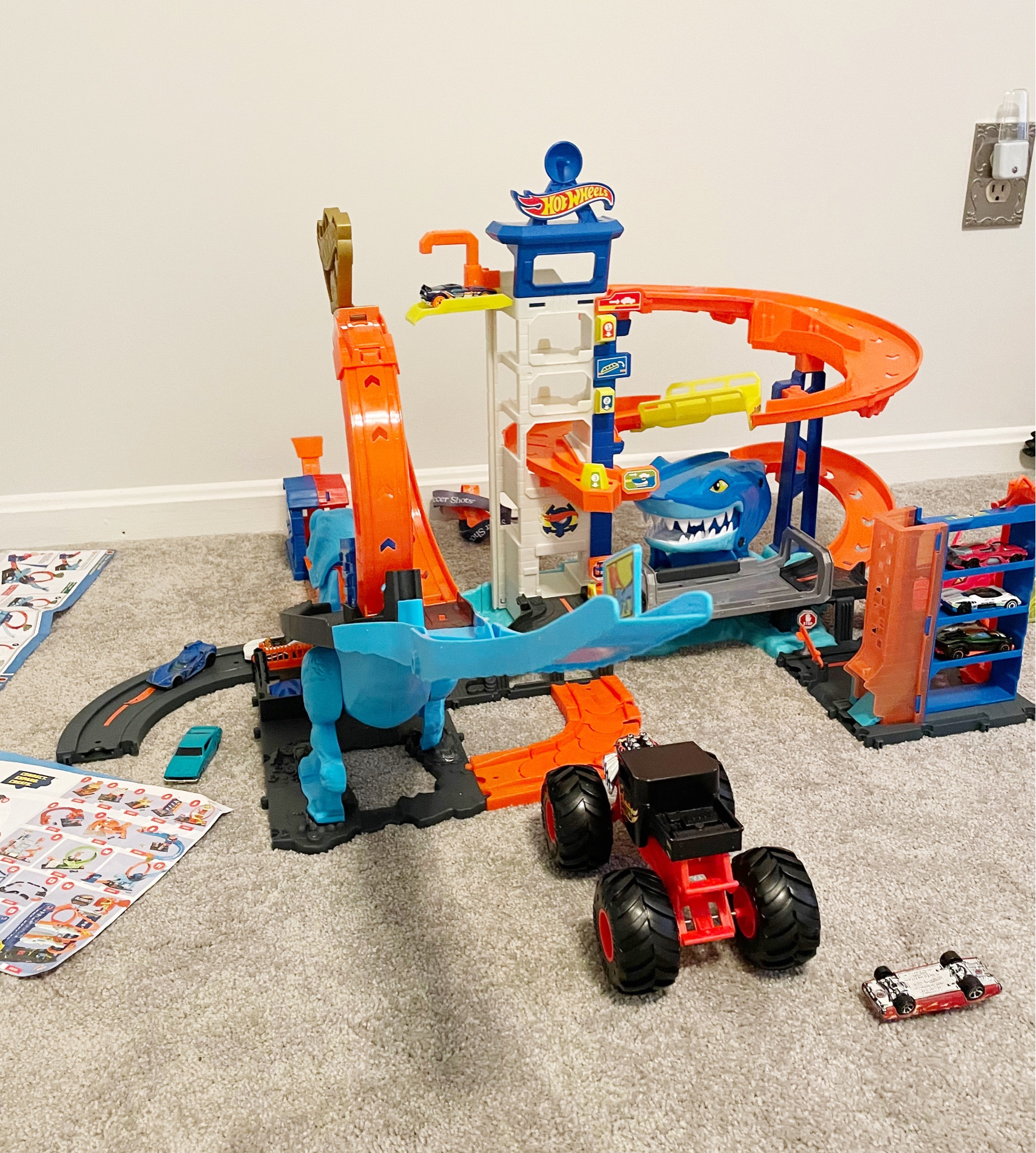 Hot Wheels, kids toys, boy toys, race track, kids toys, kid gift ideas, kid essentials 

#LTKunder100 #LTKkids #LTKunder50