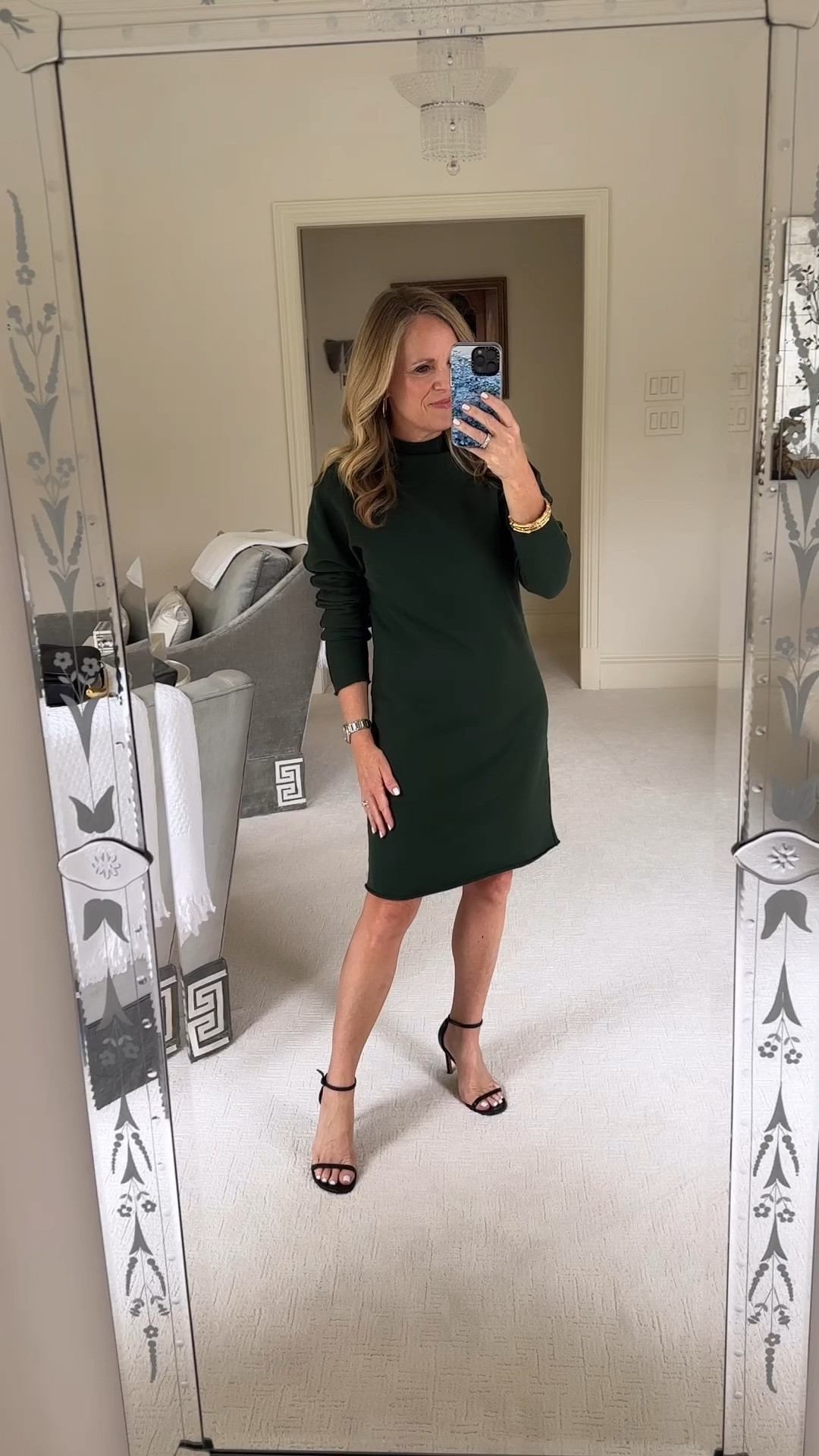 The fabulous Izzie dress from @frankandeileen can take you from cozy daytime to chic holiday entertaining with a quick accessories change!  Cheers to that!

@FrankandEileen #FrankandEileenPartner #WearLoveRepeat


#LTKStyleTip #LTKHoliday #LTKOver40