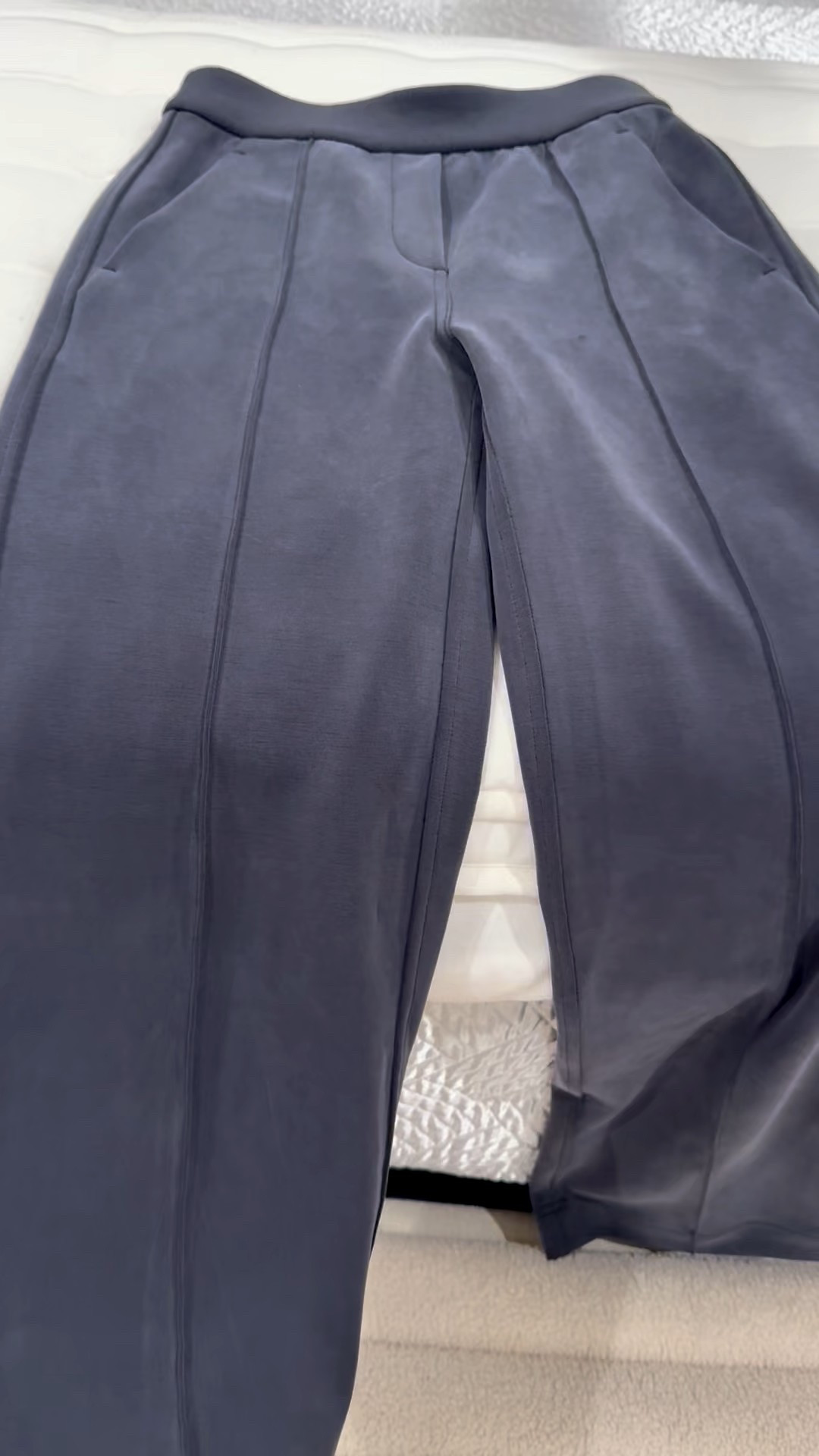 Super soft pintuck pants that can be dressed up or down wearing smallest size in short length 

#LTKPetite #LTKFindsUnder50 #LTKFindsUnder100