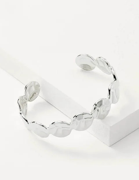 Hammered Disk Bangle | Boden (US)