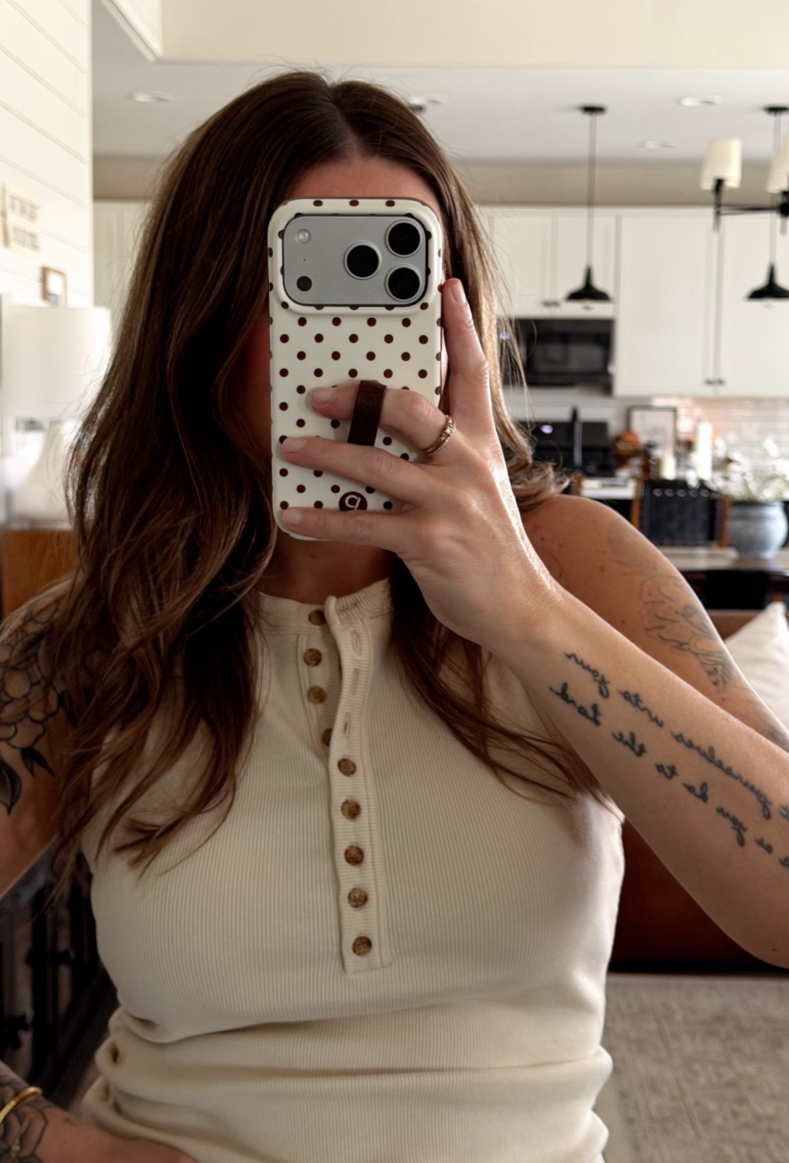 new case! code AUBREYKINCH to save 🤎

#LTKootd