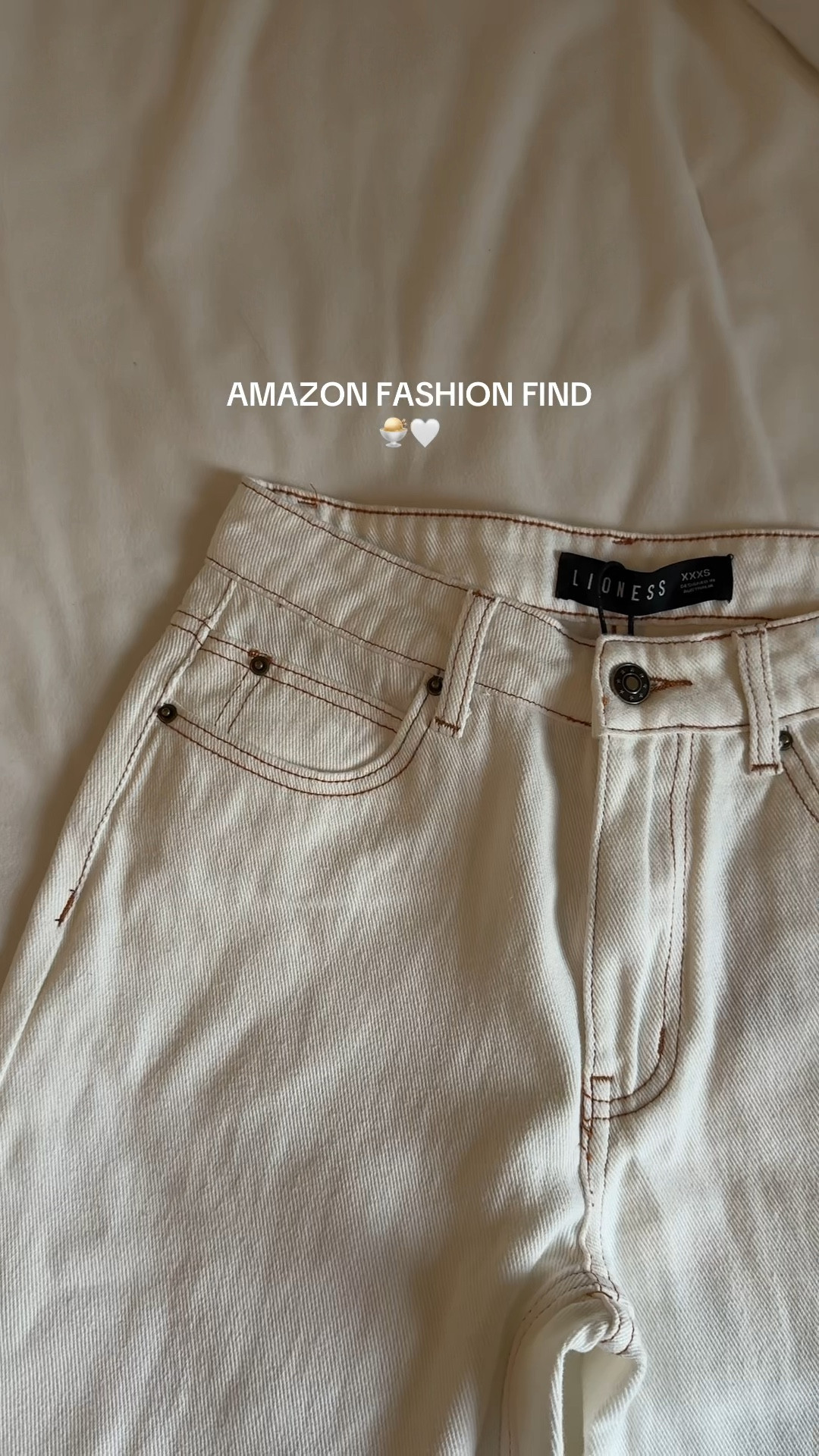 easily my favorite pair of jeans I own 🍨 #amazonfashion #amazonfavorites 

#LTKPetite #LTKFindsUnder100 #LTKStyleTip