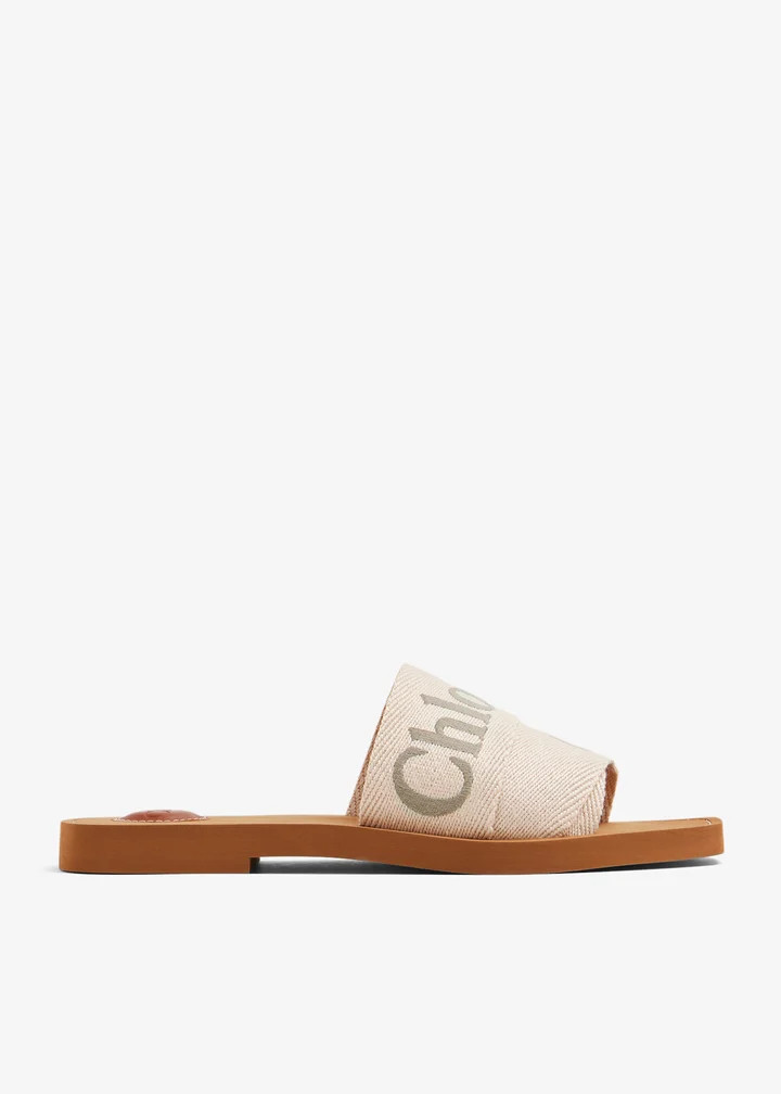 Woody flat sandals | Level Shoes Global