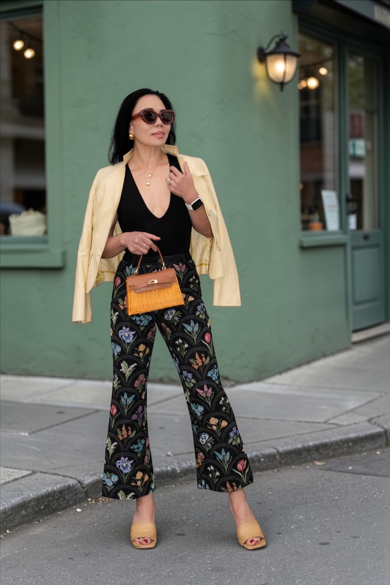 Spring layers with a cropped blazer and a V-neck bodysuit.
Blazer is from Akris (many years ago), so I linked a few similar ones.

#LTKOver40