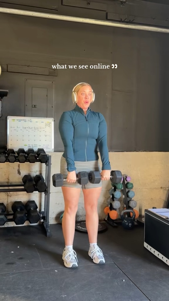 Midsize Gym Outfit of the Day 💪🏻👟 Size 10/12 | M/L | 5’4"