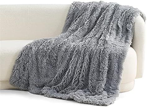 Amazon.com: Bedsure Soft Fuzzy Faux Fur Sherpa Fleece Throw Blanket Grey Twin - Warm Thick Fluffy... | Amazon (US)