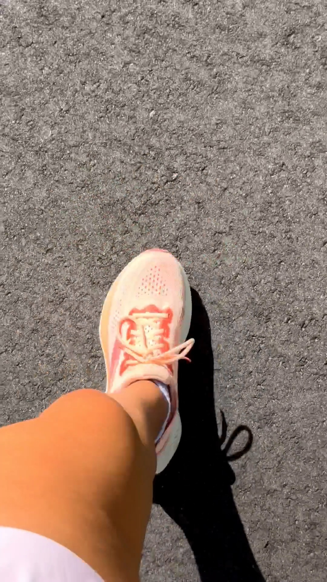current running shoes (for short distance)

#LTKootd #LTKfitnessgoals #LTKActive