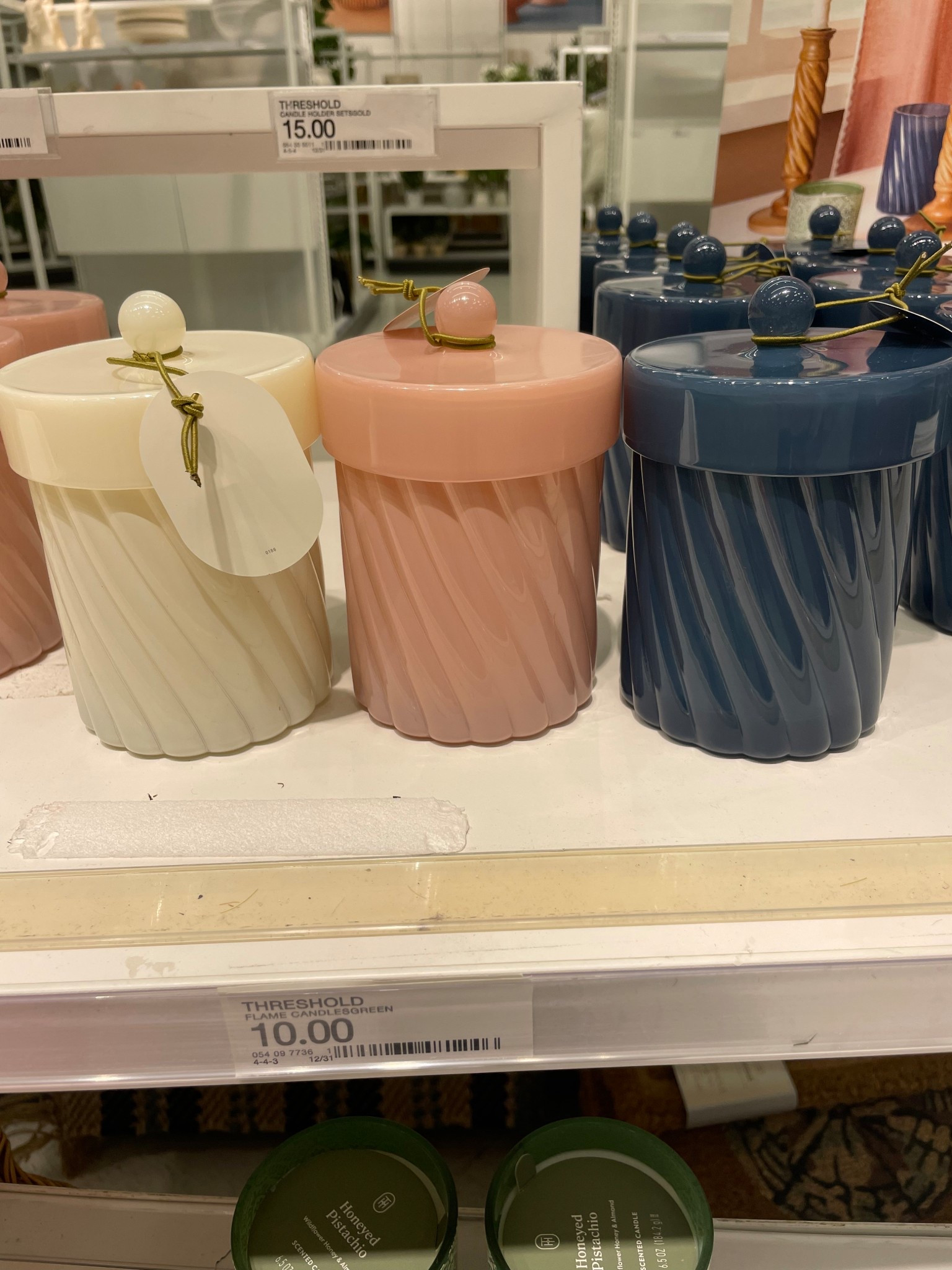 Trendy modern candles 😍 perfect for any place in your home! 

#homedecor #target #modern #candle #candles #home #decor #interiordesign 



#LTKHome #LTKGiftGuide #LTKSeasonal