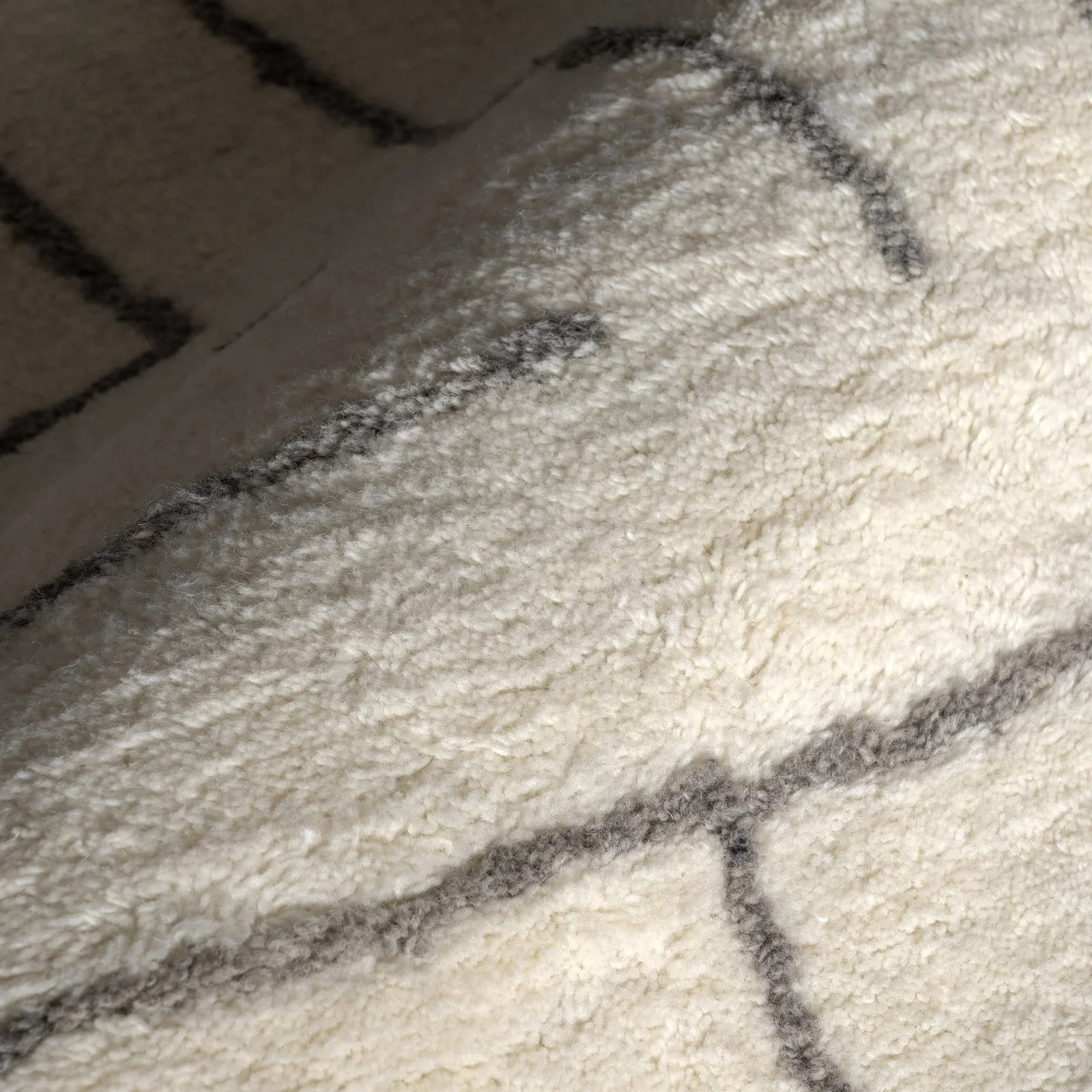 Outpost Graphic Rug | Rugs USA