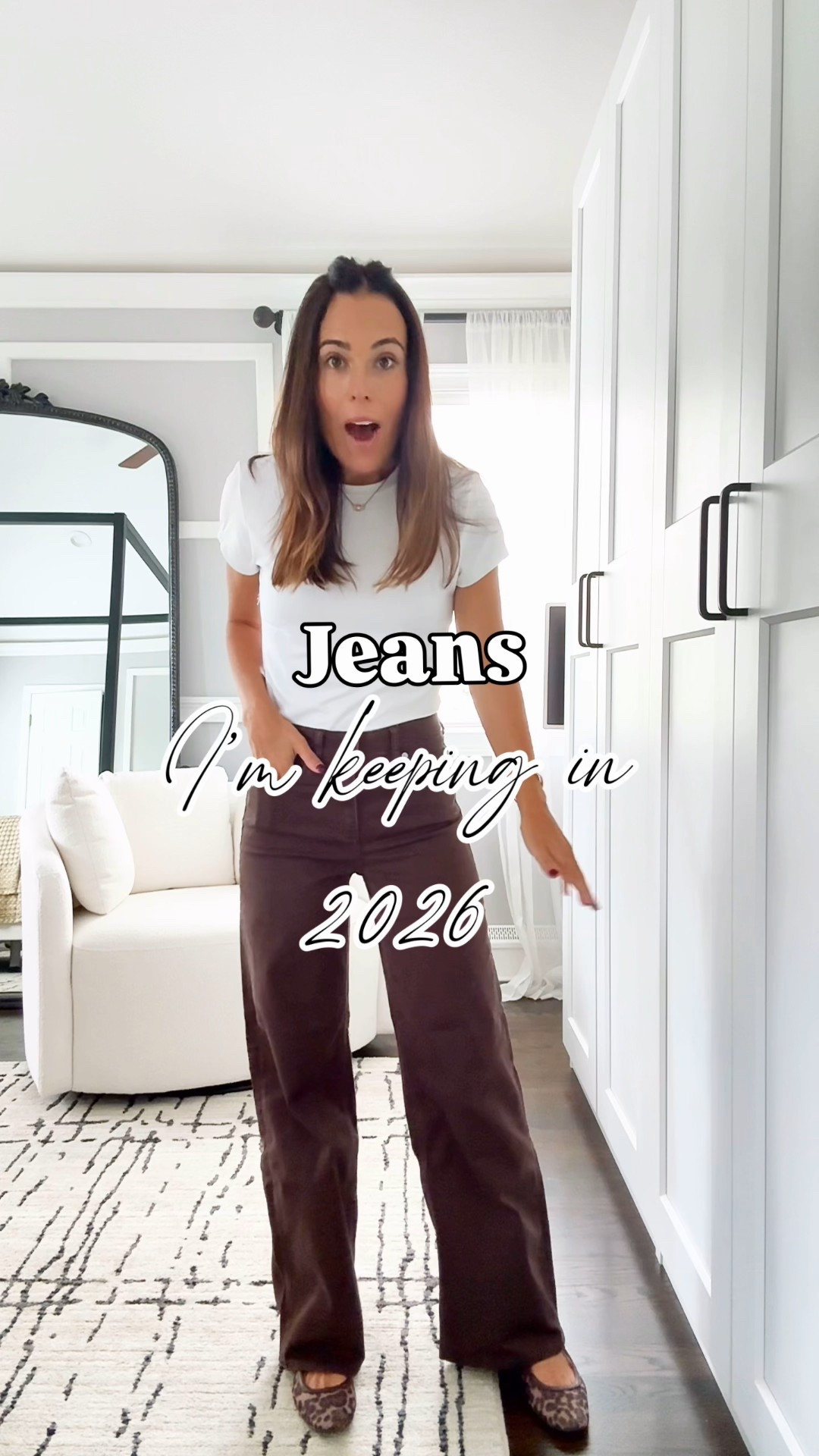 💬 “JEANS” and I’ll send the full roundup 💌
Jeans I’m keeping in 2026 👖✨
These are the pairs I reach for over and over — flattering, comfortable, and actually wearable in real life.
No trends that expire… just good denim 🙌🏻
🔗

#LTKootd #LTKOver40 #LTKmomlife