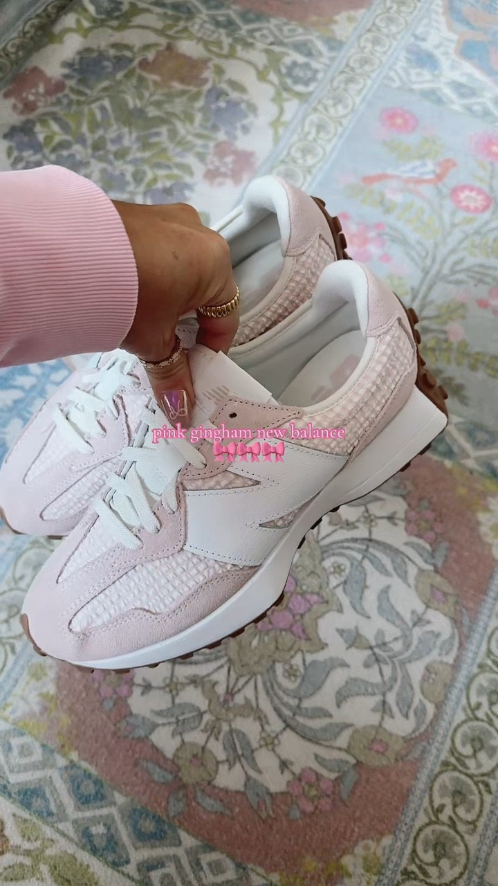 I had to go back for the pink ones 🙈 these are seriously the cutest shoes ever and so comfy!!! 
#newbalance #pink #girly #gingham #girlythings @New Balance

#LTKWorkwear #LTKMidsize #LTKTall