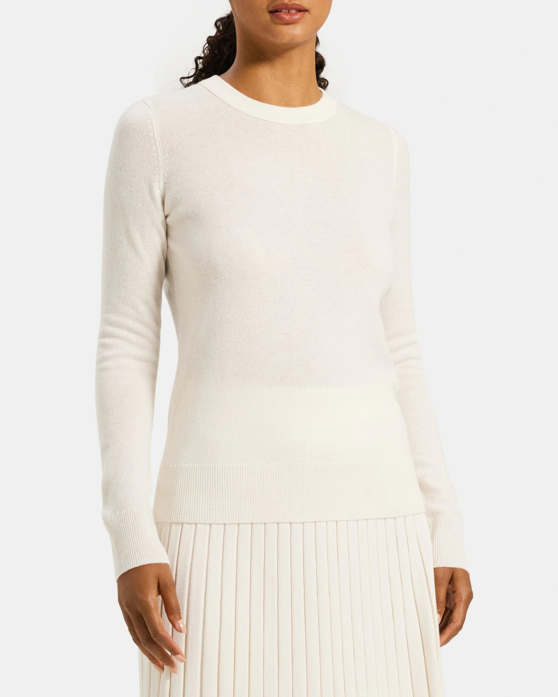 Crewneck Sweater in Cashmere | Theory Outlet
