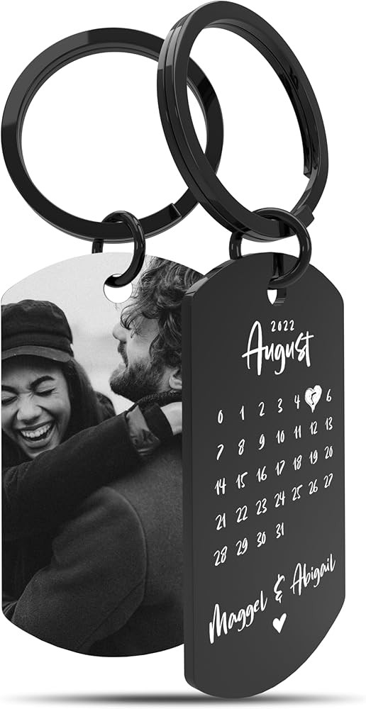 Meinearmbänder Schlüsselanhänger personalisiert aus Edelstahl mit Schwarz/Weiß Bild und Datum... | Amazon (DE)