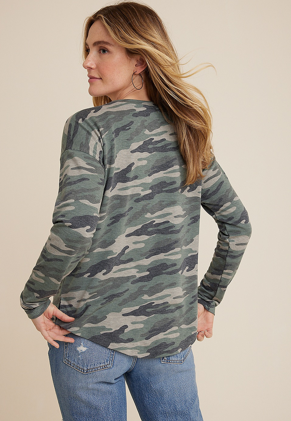 24/7 Clara Long Sleeve Tee | Maurices