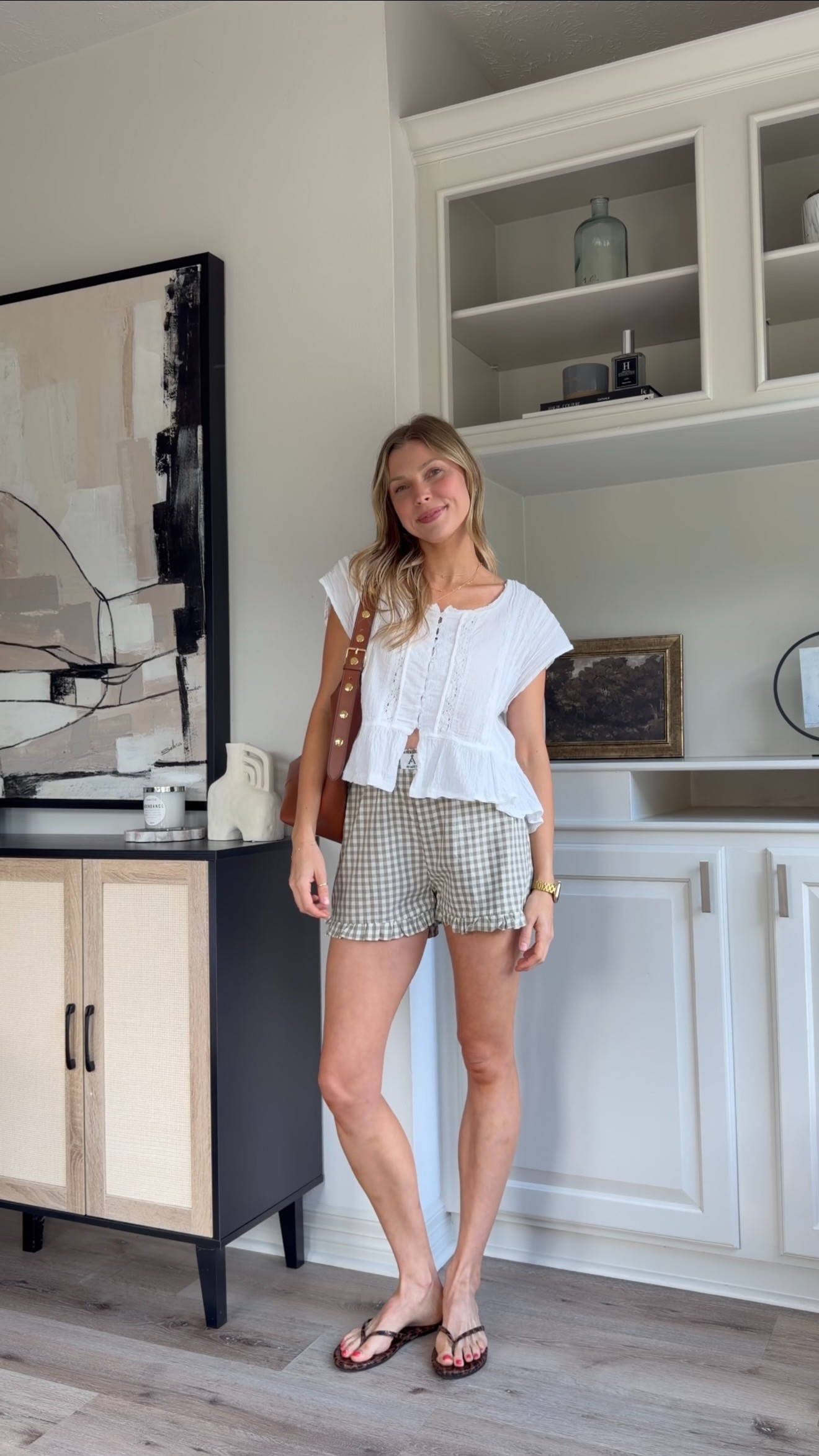 Perfect summer shorts for a cute yet comfy look! S in top, M shorts 

 