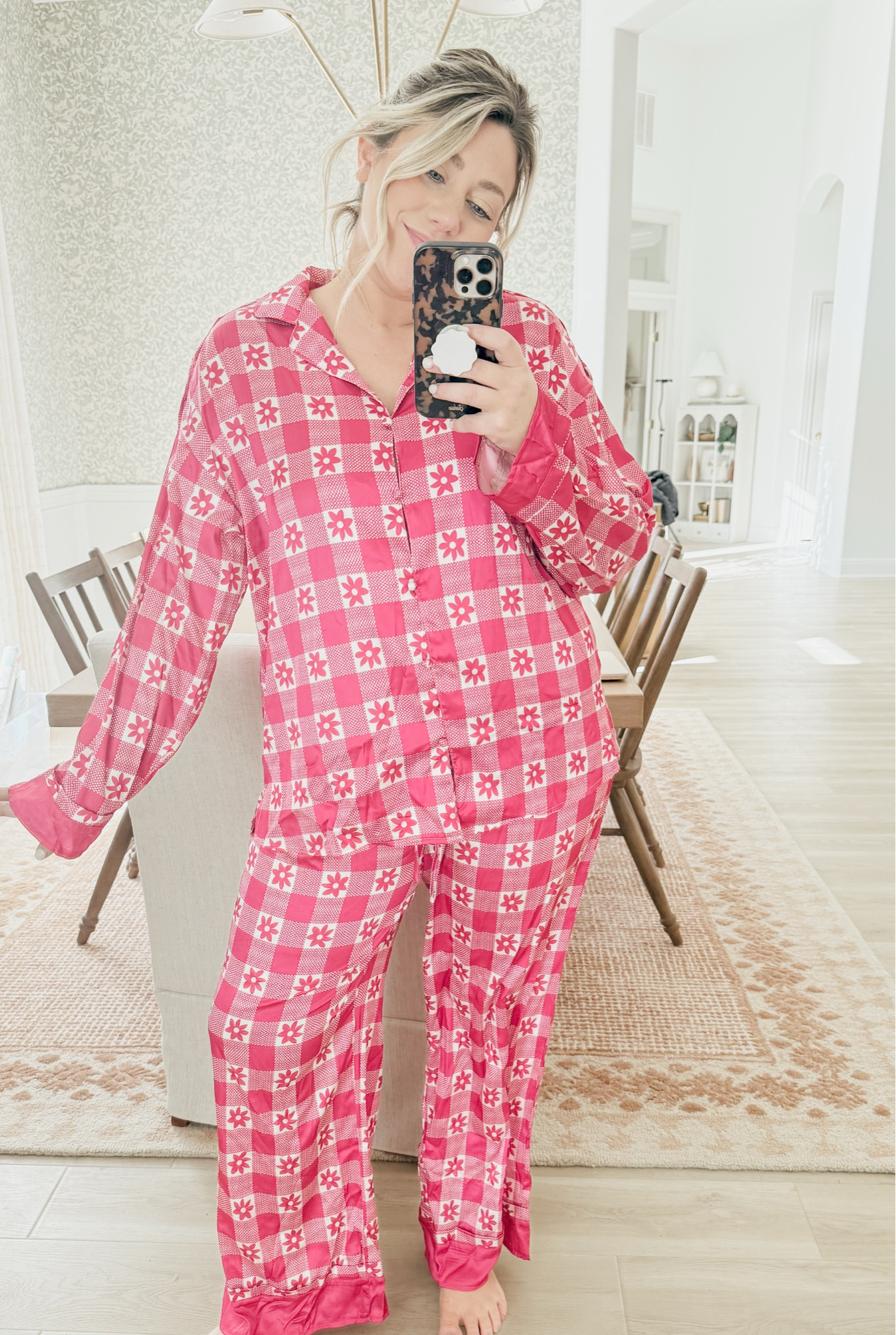 These Amazon pajamas would be a great gift for your bestie, mom or sister!! True to size! They are a free people dupe ;) they run true to size!

THEBLOOMINGNEST 

#LTKHoliday #LTKSeasonal #LTKGiftGuide