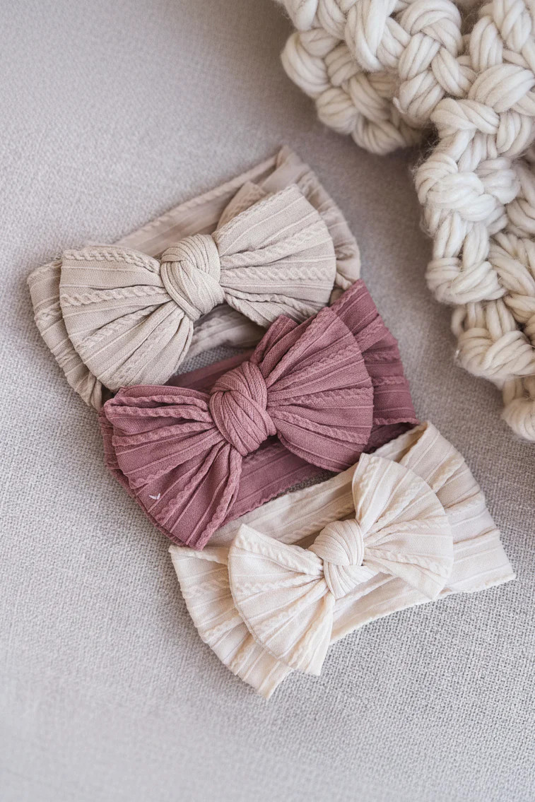 Large Soft Cable Knit Bow | Caden Lane
