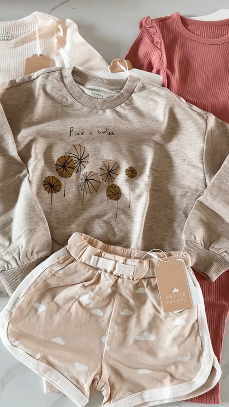 P got in a package full of adorable outfits for fall from Petite Revery! Every single piece is such great quality and so soft! I cannot wait to style these on her!
.
.


#LTKbaby #LTKfamily #LTKkids