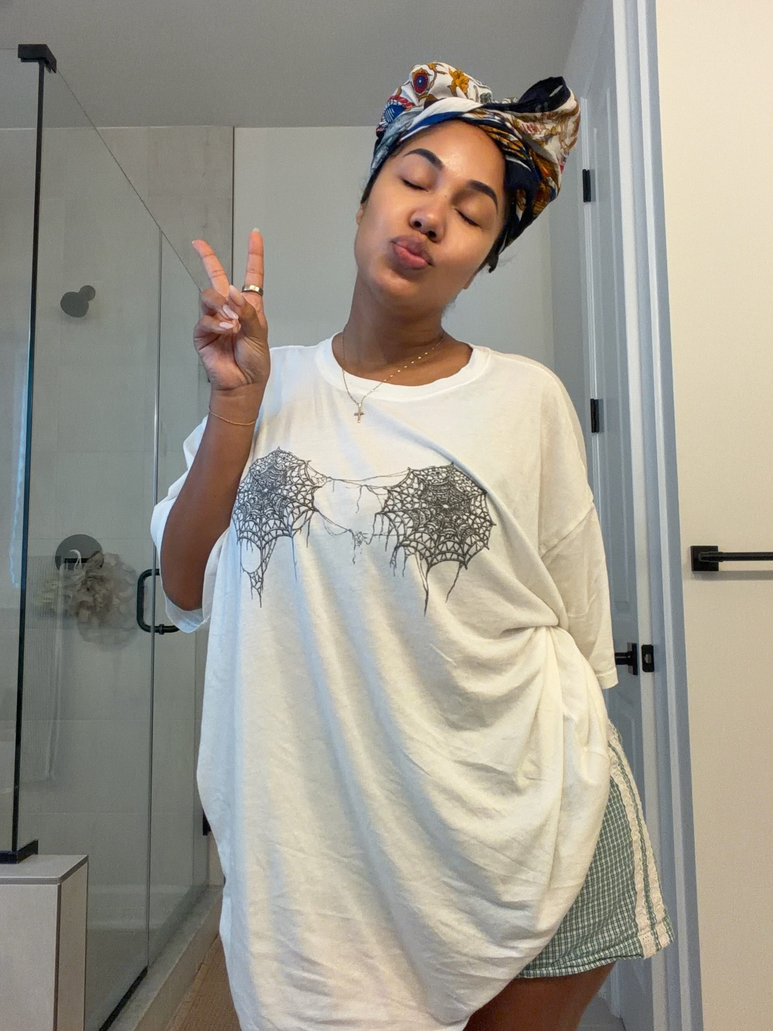Aerie’s oversized sleep shirts are quite literally some of my FAVORITE things to sleep in 😭 They’re oversized, ridiculously buttery soft, and I already own way too many… so obviously I needed the Halloween one. 😂🕸️ The little spiderweb bra?! PLEASE. So cute. Linking this one + a bunch of my other favorites! 🎃🤍

#LTKSeasonal #LTKootd
