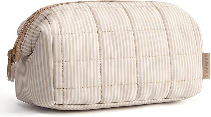 BAGSMART Makeup Bag Travel Toiletry Bag, Puffy Padded Make Up Bags for Women Makeup Organizer Cas... | Amazon (US)