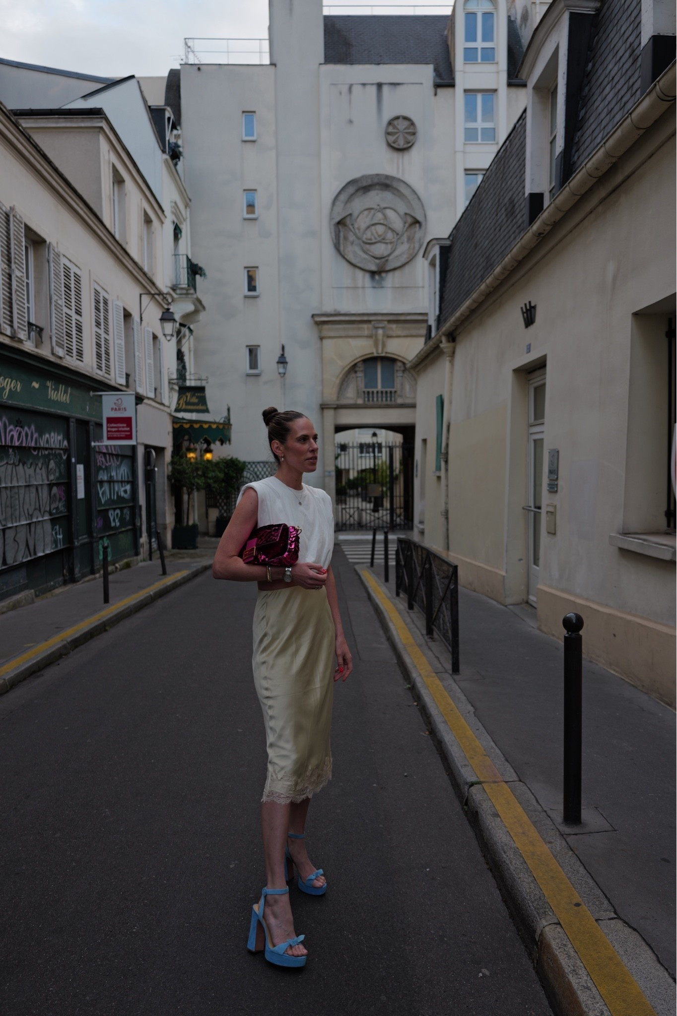 Paris night one look

#LTKootd