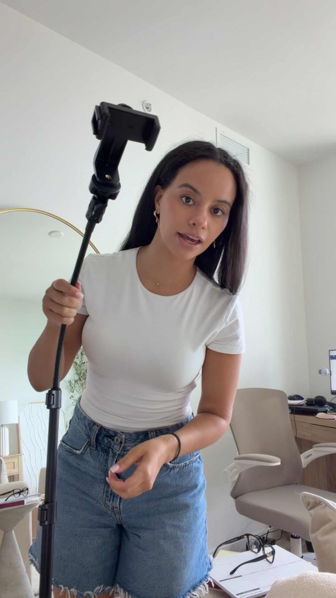 My newest Amazon tripod great for content creation

#LTKTravel #LTKstorytime #LTKdayinmylife