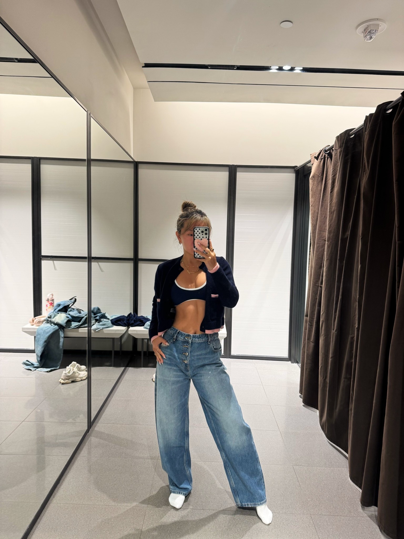 So soft and jeans that you can live in


Pants, jeans

#LTKdayinmylife #LTKootd #LTKgrwm