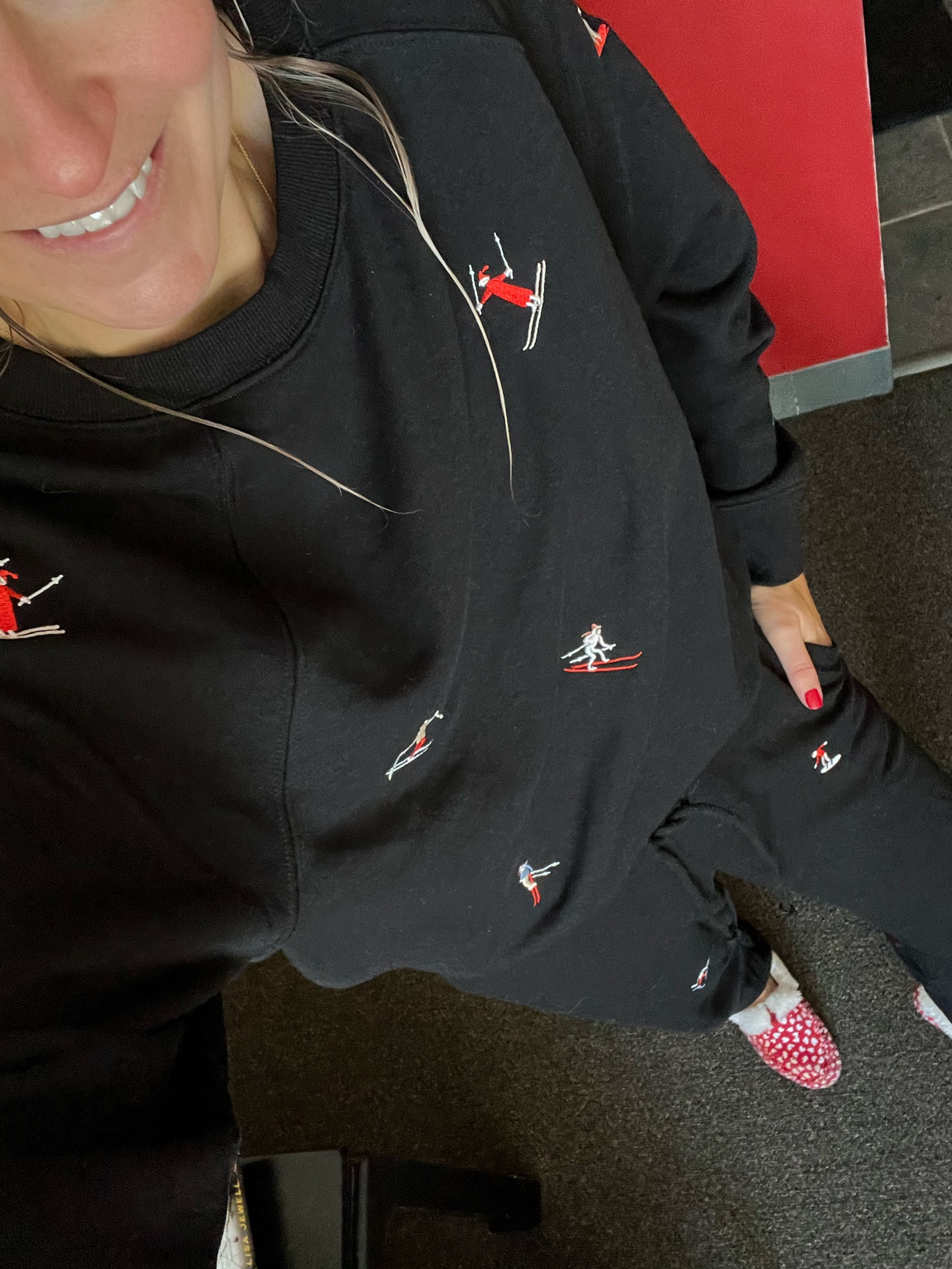 Lounge 
The best lounge set for ski 

#LTKsalealert #LTKunder100 #LTKtravel