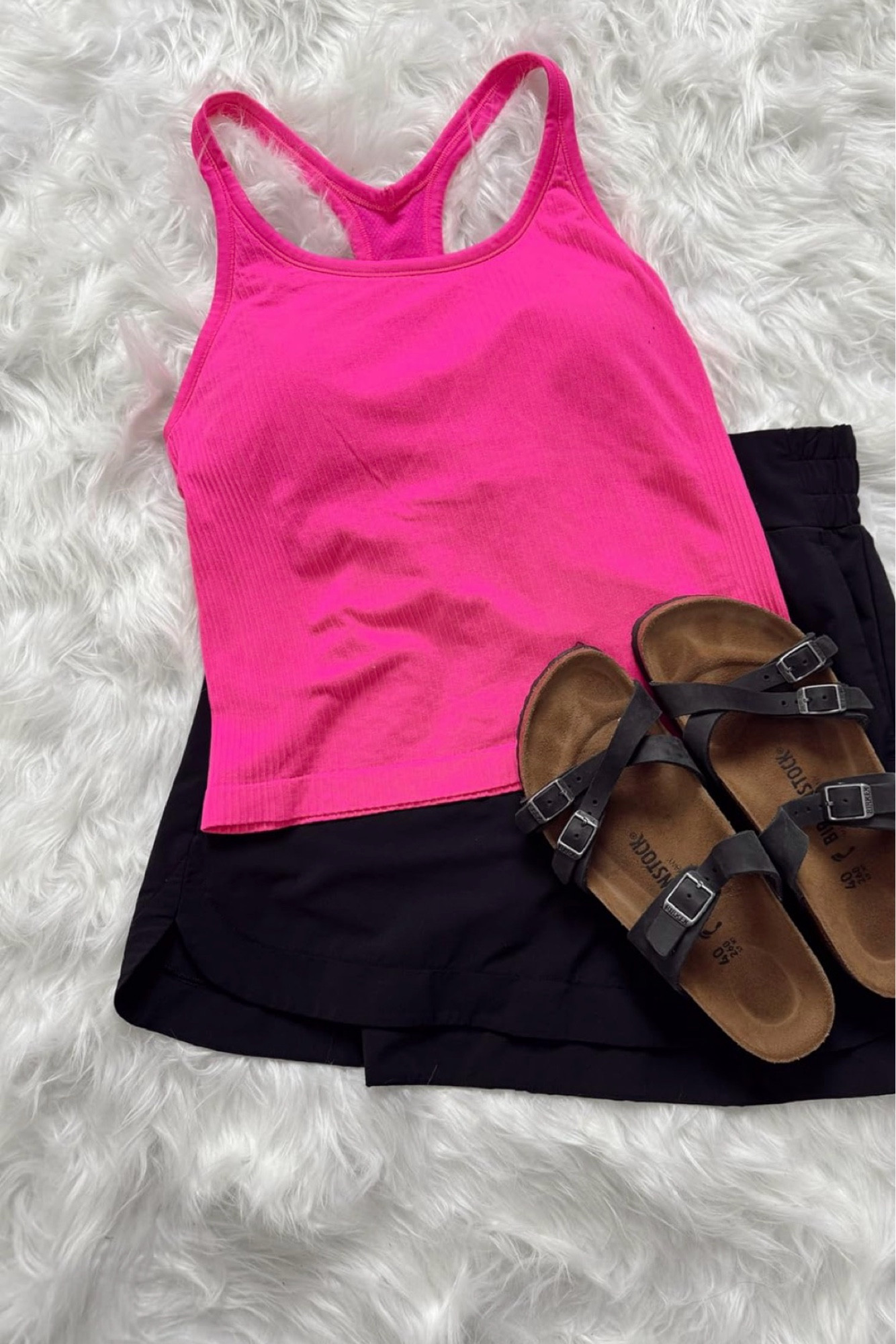The perfect casual look for summer! 

#LTKootd #LTKmomlife #LTKgrwm