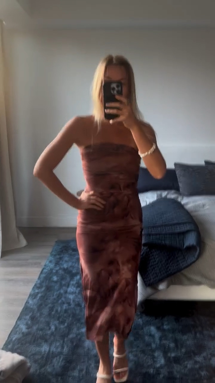 Wedding guest dress on a budget 

Link in my ltk shop and in my stories 

Summer style / summer fashion / wedding dress / maxi dress / bodycon dress / budget dress / Pinterest style /
#summerfashion #weddingguestdress #bodycondress