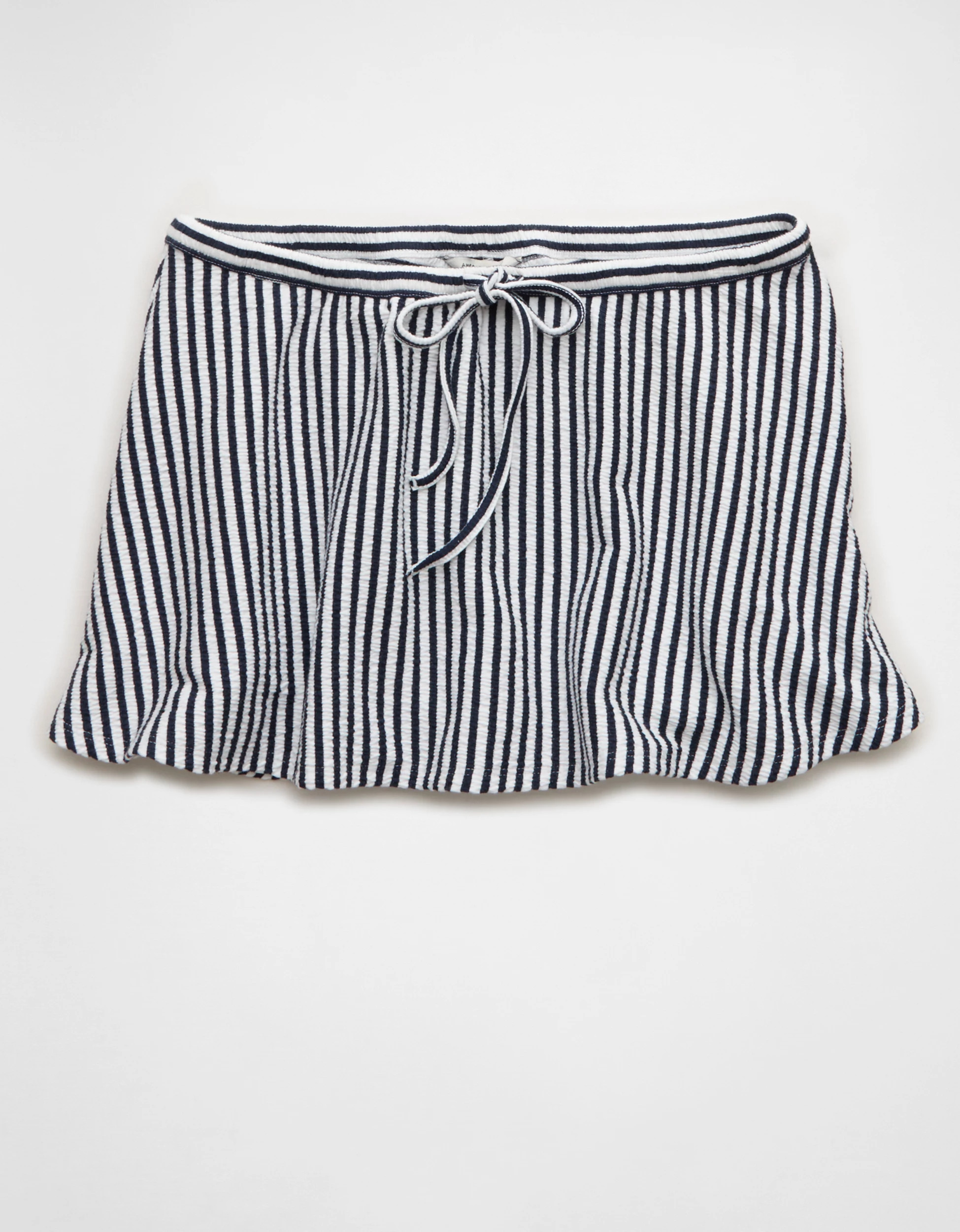 AE Low-Rise Textured Mini Skirt | American Eagle Outfitters (US & CA)