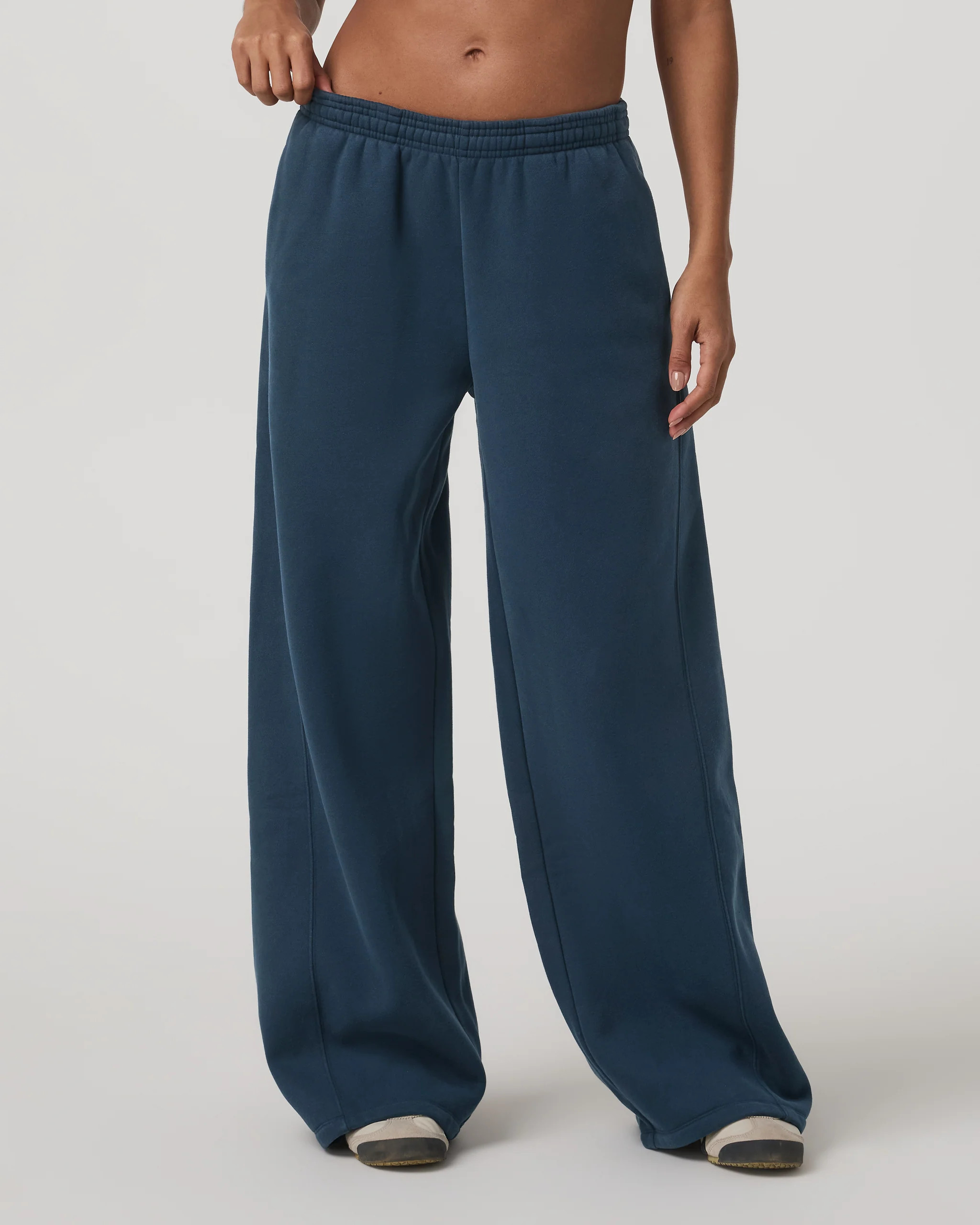Restore Ultra Wideleg Sweatpant | Vuori Clothing (US & Canada)