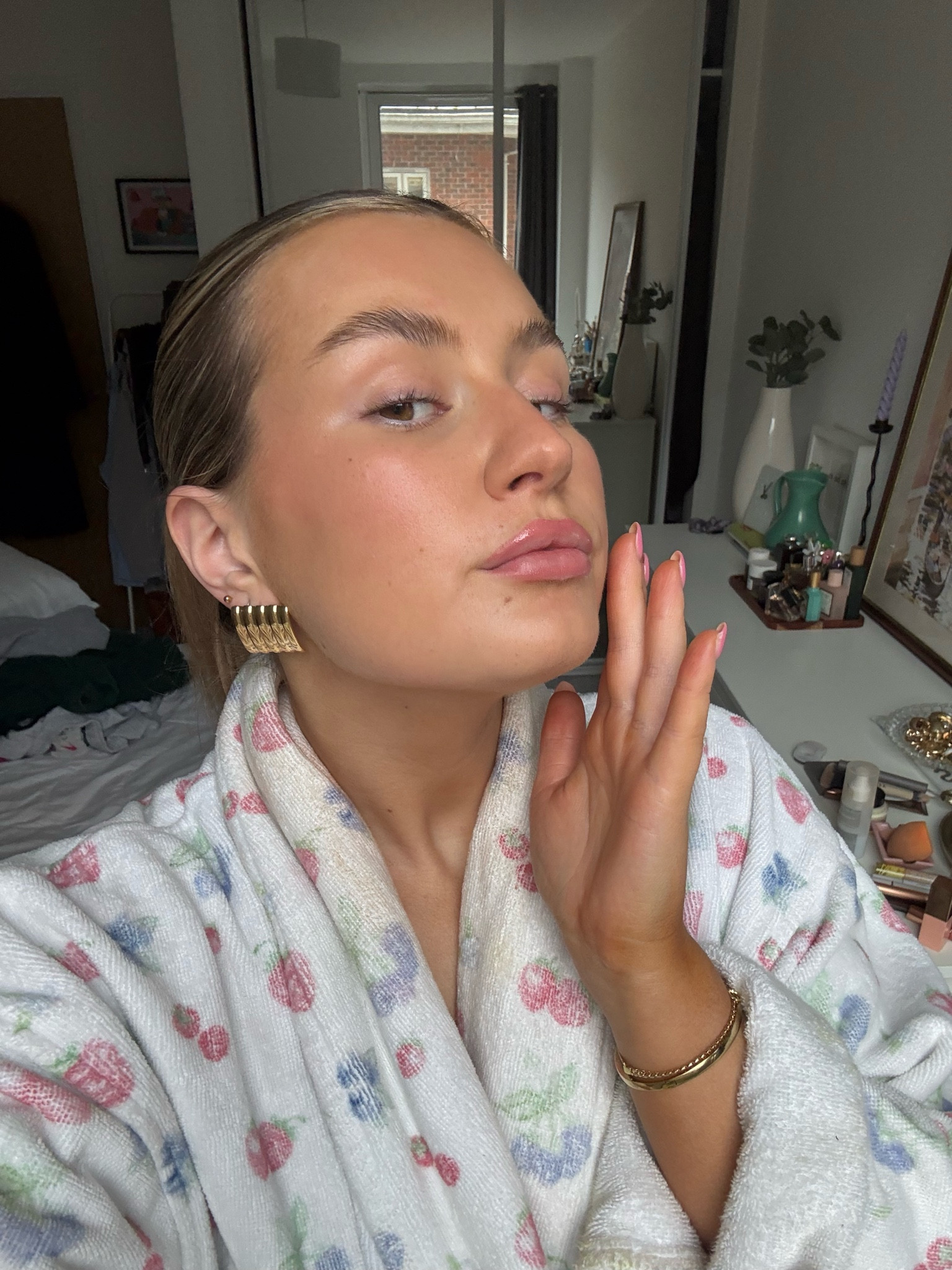 Everyday natural make up routine 