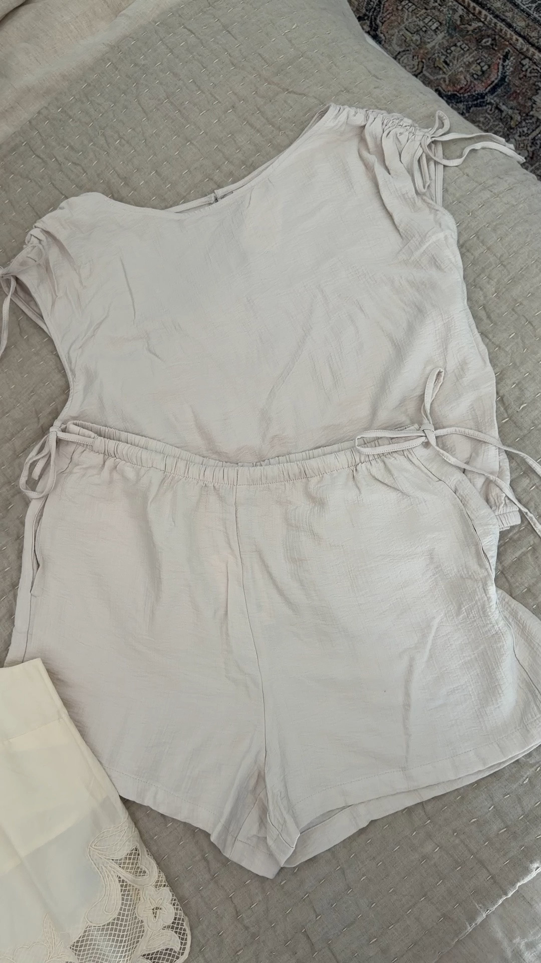 These target shorts are giving aritzia cruise (& they have a pants version!) they also have this matching top with the same breezy gauze fabric and they come in 3 colors 🤍

#resortwear #target #targetfind #targetpartner #linenshorts #summerootd

#LTKootd #LTKSeasonal #LTKSwim