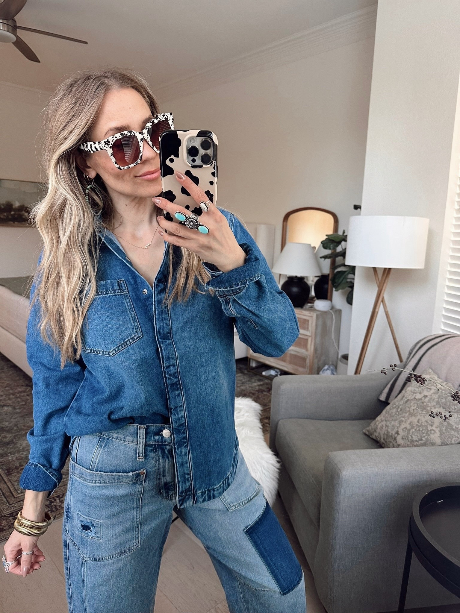 Denim on denim goodness 🦋 

Wearing size small (my tts) in both.

5’5” // 120 lbs



#LTKgrwm #LTKootd